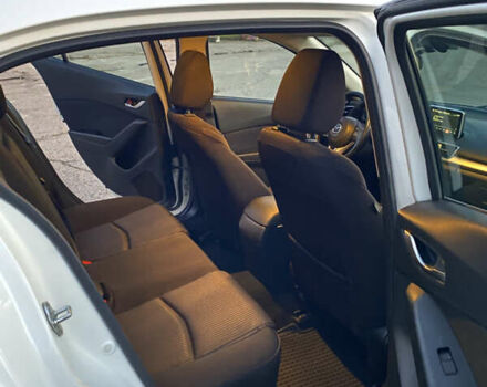 Мазда 3, объемом двигателя 1.5 л и пробегом 148 тыс. км за 11300 $, фото 16 на Automoto.ua