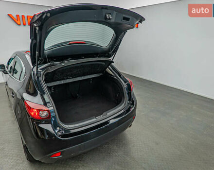 Мазда 3, объемом двигателя 1.5 л и пробегом 215 тыс. км за 11564 $, фото 6 на Automoto.ua