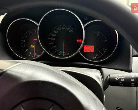 Мазда 3, объемом двигателя 1.3 л и пробегом 321 тыс. км за 2550 $, фото 2 на Automoto.ua