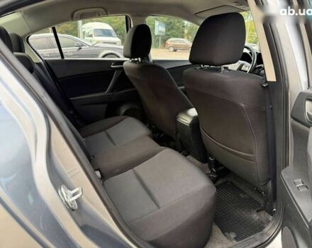 Мазда 3, объемом двигателя 1.6 л и пробегом 128 тыс. км за 8400 $, фото 9 на Automoto.ua