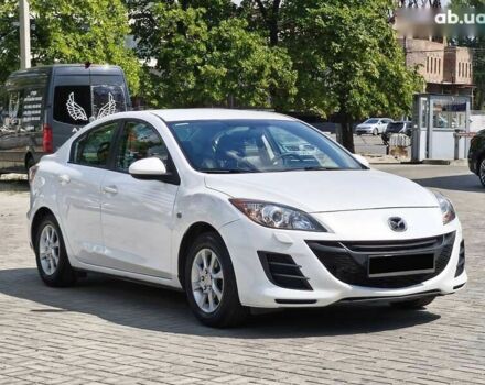 Мазда 3, объемом двигателя 0 л и пробегом 42 тыс. км за 9800 $, фото 3 на Automoto.ua
