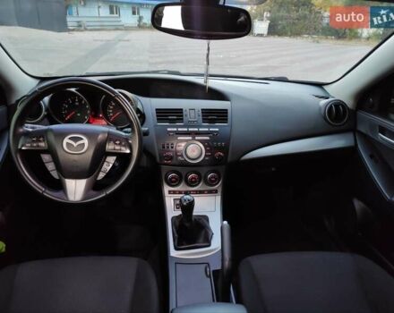 Мазда 3, объемом двигателя 0 л и пробегом 212 тыс. км за 7450 $, фото 7 на Automoto.ua