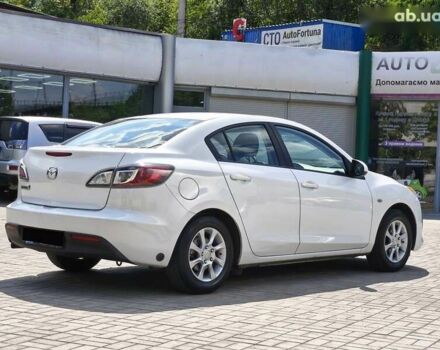 Мазда 3, объемом двигателя 0 л и пробегом 42 тыс. км за 9800 $, фото 4 на Automoto.ua