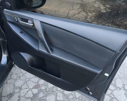 Мазда 3, об'ємом двигуна 2 л та пробігом 238 тис. км за 8950 $, фото 20 на Automoto.ua