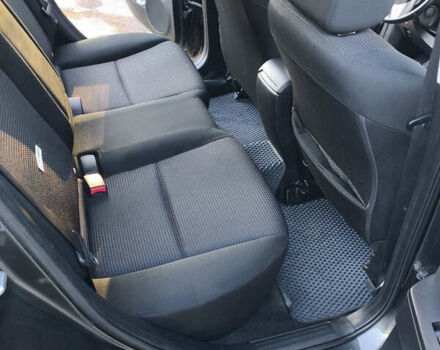 Мазда 3, об'ємом двигуна 2 л та пробігом 238 тис. км за 8950 $, фото 26 на Automoto.ua