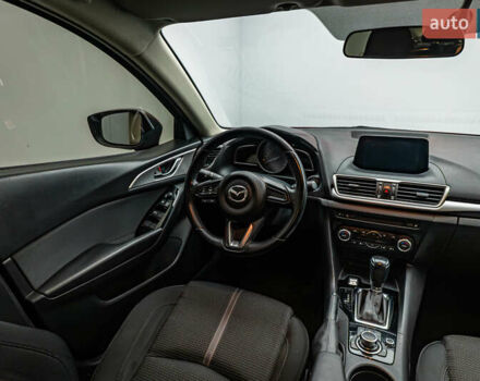Мазда 3 2017 у Києві на Automoto.ua Мазда 3, об'ємом двигуна 1.5 л та пробігом 95 тис. км за 15108 $, фото 10 на Automoto.ua