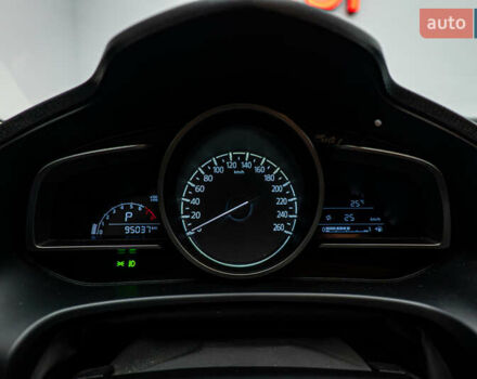 Мазда 3 2017 у Києві на Automoto.ua Мазда 3, об'ємом двигуна 1.5 л та пробігом 95 тис. км за 15108 $, фото 12 на Automoto.ua