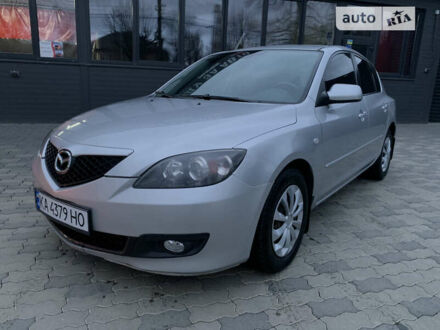 Мазда 3 2008 у Чернівцях на Automoto.ua Мазда 3, об'ємом двигуна 1.6 л та пробігом 252 тис. км за 4950 $, фото 1 на Automoto.ua