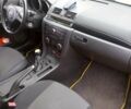 Желтый Мазда 3, объемом двигателя 2 л и пробегом 330 тыс. км за 2800 $, фото 8 на Automoto.ua