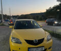 Желтый Мазда 3, объемом двигателя 1.6 л и пробегом 200 тыс. км за 2900 $, фото 2 на Automoto.ua