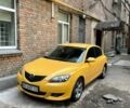 Желтый Мазда 3, объемом двигателя 1.6 л и пробегом 175 тыс. км за 3000 $, фото 1 на Automoto.ua