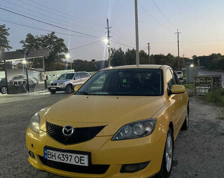 Желтый Мазда 3, объемом двигателя 1.6 л и пробегом 200 тыс. км за 2900 $, фото 3 на Automoto.ua