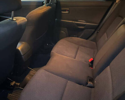 Желтый Мазда 3, объемом двигателя 1.6 л и пробегом 200 тыс. км за 2900 $, фото 8 на Automoto.ua