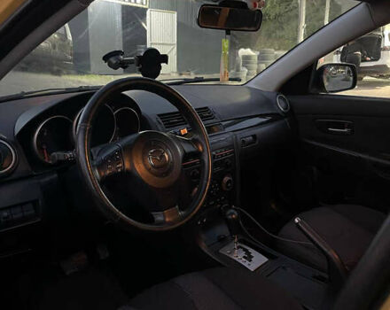 Желтый Мазда 3, объемом двигателя 1.6 л и пробегом 200 тыс. км за 2900 $, фото 10 на Automoto.ua