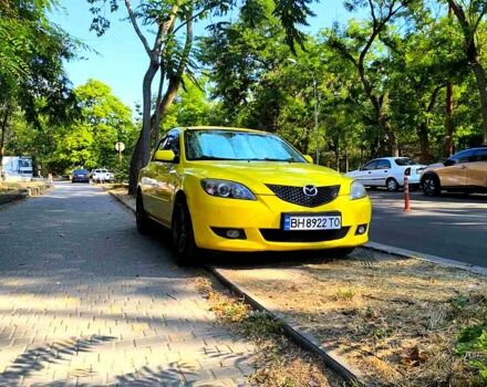 Желтый Мазда 3, объемом двигателя 1.6 л и пробегом 185 тыс. км за 5000 $, фото 1 на Automoto.ua