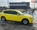 Желтый Мазда 3, объемом двигателя 1.6 л и пробегом 200 тыс. км за 3950 $, фото 11 на Automoto.ua