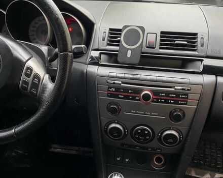 Жовтий Мазда 3, об'ємом двигуна 1.6 л та пробігом 276 тис. км за 4050 $, фото 13 на Automoto.ua