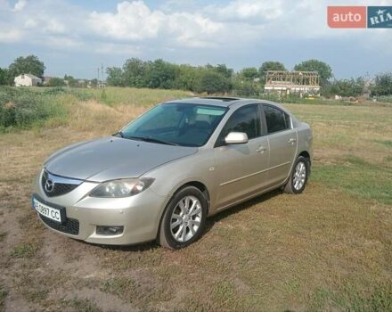 Желтый Мазда 3, объемом двигателя 1.6 л и пробегом 230 тыс. км за 4700 $, фото 8 на Automoto.ua