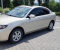 Желтый Мазда 3, объемом двигателя 1.6 л и пробегом 218 тыс. км за 5400 $, фото 3 на Automoto.ua