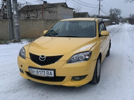 Желтый Мазда 3, объемом двигателя 1.6 л и пробегом 205 тыс. км за 2850 $, фото 1 на Automoto.ua