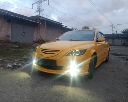 Желтый Мазда 3, объемом двигателя 1.6 л и пробегом 213 тыс. км за 5250 $, фото 1 на Automoto.ua