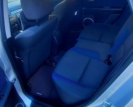 Серый Мазда 3, объемом двигателя 2 л и пробегом 230 тыс. км за 4700 $, фото 9 на Automoto.ua