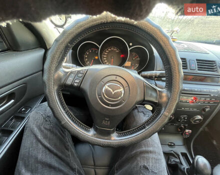 Серый Мазда 3, объемом двигателя 1.6 л и пробегом 467 тыс. км за 3400 $, фото 4 на Automoto.ua