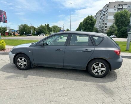 Сірий Мазда 3, об'ємом двигуна 1.6 л та пробігом 159 тис. км за 2400 $, фото 2 на Automoto.ua