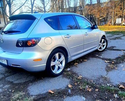 Серый Мазда 3, объемом двигателя 2 л и пробегом 230 тыс. км за 4700 $, фото 5 на Automoto.ua