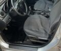 Сірий Мазда 3, об'ємом двигуна 2 л та пробігом 212 тис. км за 3700 $, фото 3 на Automoto.ua