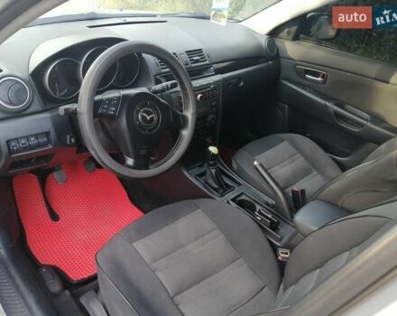 Серый Мазда 3, объемом двигателя 1.6 л и пробегом 283 тыс. км за 3650 $, фото 15 на Automoto.ua