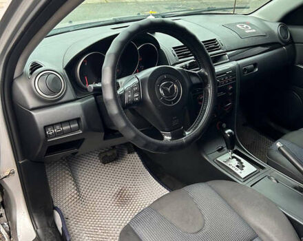 Серый Мазда 3, объемом двигателя 1.6 л и пробегом 282 тыс. км за 4100 $, фото 5 на Automoto.ua