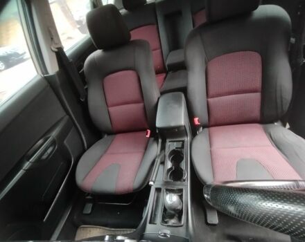 Сірий Мазда 3, об'ємом двигуна 1.6 л та пробігом 250 тис. км за 4200 $, фото 1 на Automoto.ua