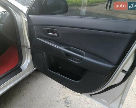 Серый Мазда 3, объемом двигателя 1.6 л и пробегом 283 тыс. км за 3650 $, фото 11 на Automoto.ua