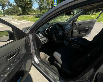 Серый Мазда 3, объемом двигателя 2 л и пробегом 264 тыс. км за 3000 $, фото 12 на Automoto.ua