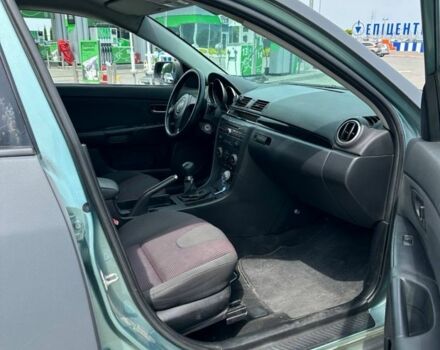 Сірий Мазда 3, об'ємом двигуна 1.6 л та пробігом 159 тис. км за 2400 $, фото 7 на Automoto.ua