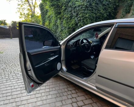 Сірий Мазда 3, об'ємом двигуна 1.6 л та пробігом 287 тис. км за 4226 $, фото 6 на Automoto.ua
