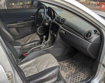 Серый Мазда 3, объемом двигателя 2 л и пробегом 145 тыс. км за 3999 $, фото 17 на Automoto.ua
