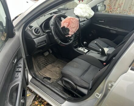 Серый Мазда 3, объемом двигателя 1.6 л и пробегом 220 тыс. км за 1250 $, фото 4 на Automoto.ua