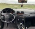 Сірий Мазда 3, об'ємом двигуна 1.6 л та пробігом 250 тис. км за 3518 $, фото 7 на Automoto.ua
