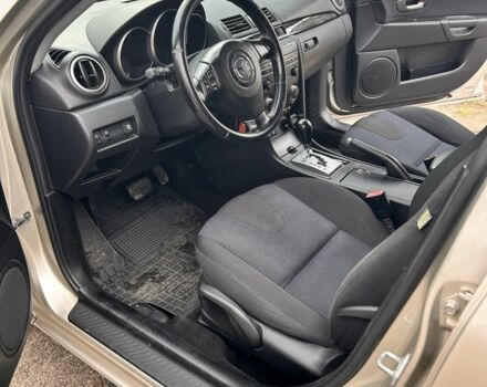 Серый Мазда 3, объемом двигателя 1.6 л и пробегом 250 тыс. км за 4300 $, фото 18 на Automoto.ua