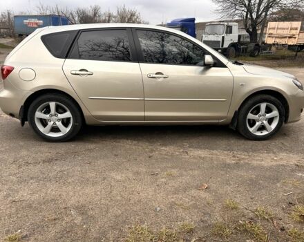 Серый Мазда 3, объемом двигателя 1.6 л и пробегом 250 тыс. км за 4300 $, фото 3 на Automoto.ua