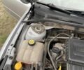 Сірий Мазда 3, об'ємом двигуна 1.6 л та пробігом 250 тис. км за 3518 $, фото 11 на Automoto.ua
