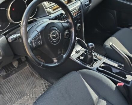 Сірий Мазда 3, об'ємом двигуна 1.6 л та пробігом 300 тис. км за 2502 $, фото 6 на Automoto.ua