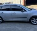 Серый Мазда 3, объемом двигателя 1.6 л и пробегом 350 тыс. км за 4471 $, фото 3 на Automoto.ua