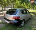 Серый Мазда 3, объемом двигателя 2 л и пробегом 341 тыс. км за 1800 $, фото 2 на Automoto.ua