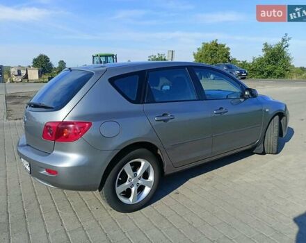 Серый Мазда 3, объемом двигателя 1.6 л и пробегом 230 тыс. км за 4300 $, фото 3 на Automoto.ua
