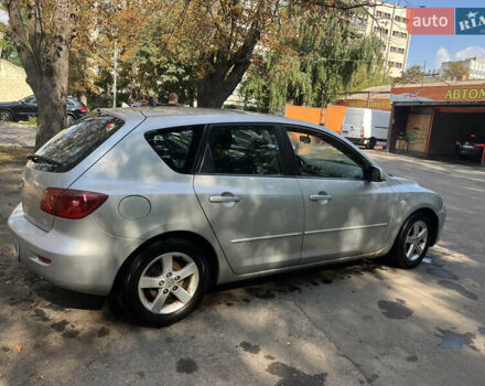 Серый Мазда 3, объемом двигателя 1.6 л и пробегом 215 тыс. км за 3500 $, фото 2 на Automoto.ua