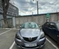 Серый Мазда 3, объемом двигателя 2 л и пробегом 313 тыс. км за 3300 $, фото 1 на Automoto.ua