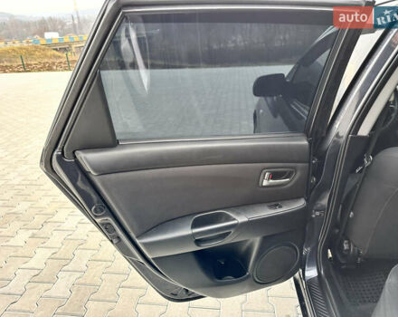 Сірий Мазда 3, об'ємом двигуна 1.6 л та пробігом 300 тис. км за 4500 $, фото 33 на Automoto.ua
